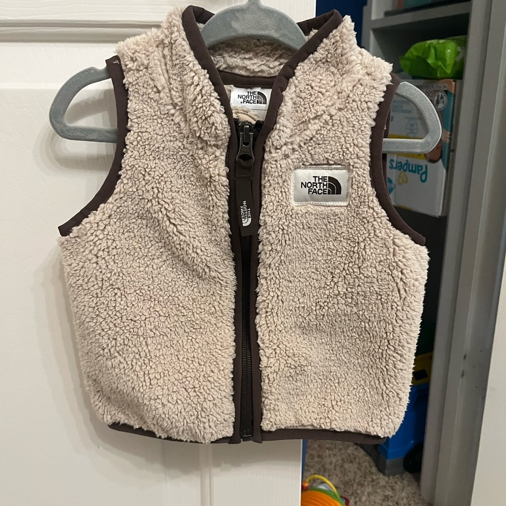 North face furry vest brown 3-6 months